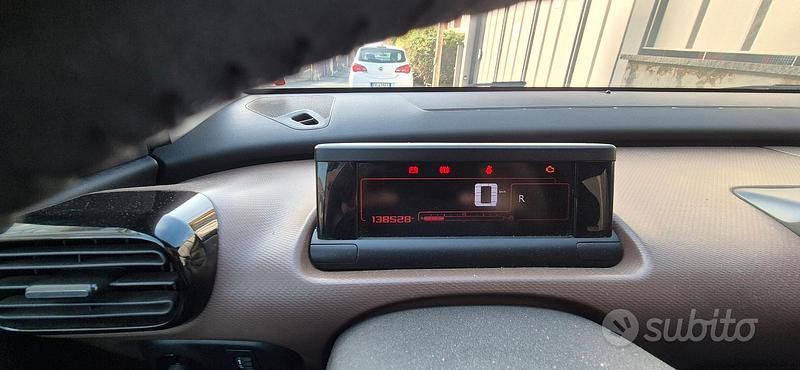 Usata Citroën C4 Cactus 100 CV (73 kW) 2017 Grigio Utilitaria