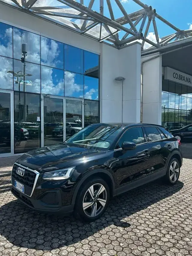Usata Audi Q2 Admired 116 CV (85 kW) 2022 Nero SUV