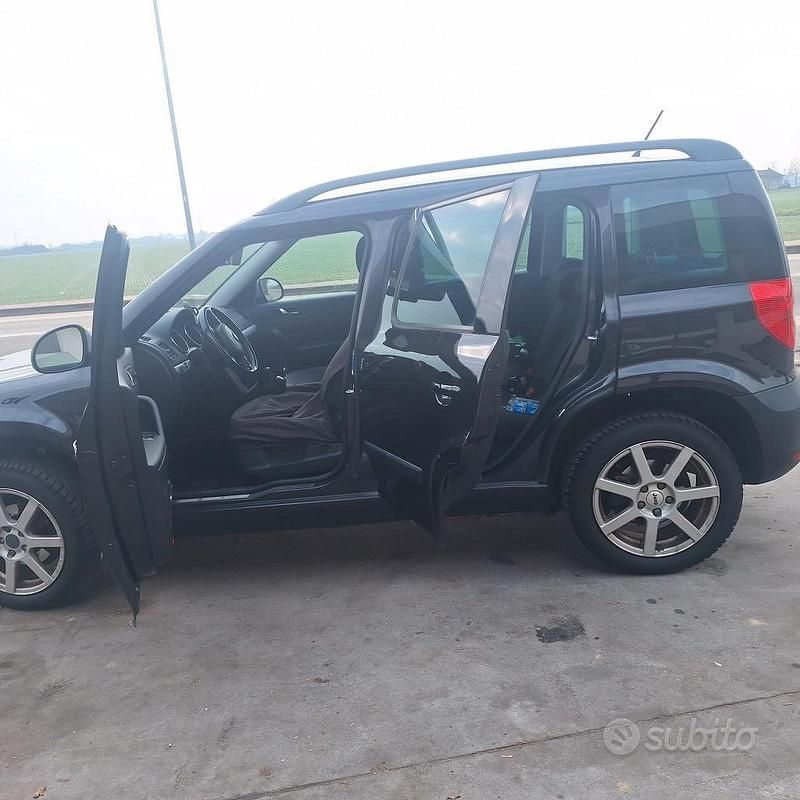 Usata Skoda Yeti 110 CV (80 kW) 2011 SUV