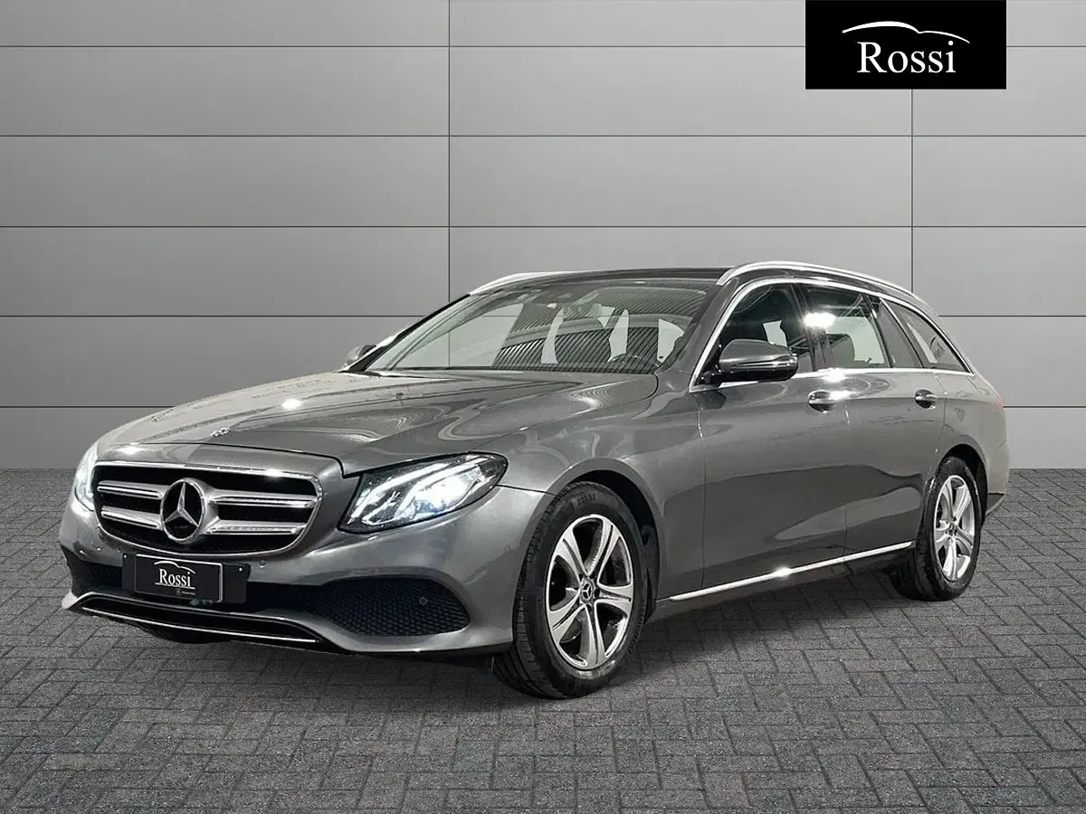 Usata Mercedes 220 Business 194 CV (142 kW) 2017 Station wagon