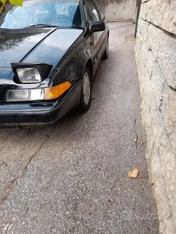 Usata Volvo 480 109 CV (80 kW) 1989 Nero Coupé