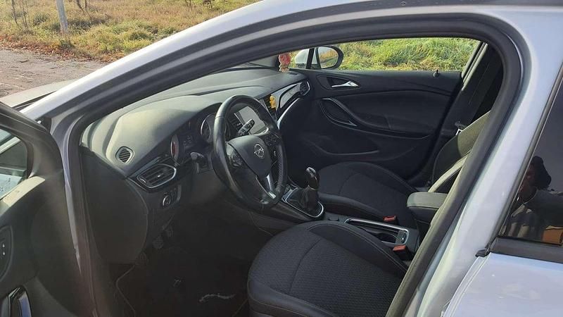 Usata Opel Astra Innovation 110 CV (80 kW) 2018 Station wagon