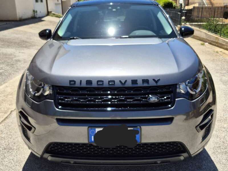 Grigio Usata 2019 Land Rover Discovery Sport SUV | 17.500 € (Ottimo prezzo) - Immagine 1/4