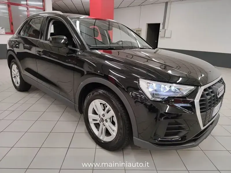 Usata Audi Q3 Comfort 190 CV (139 kW) 2021 Nero SUV