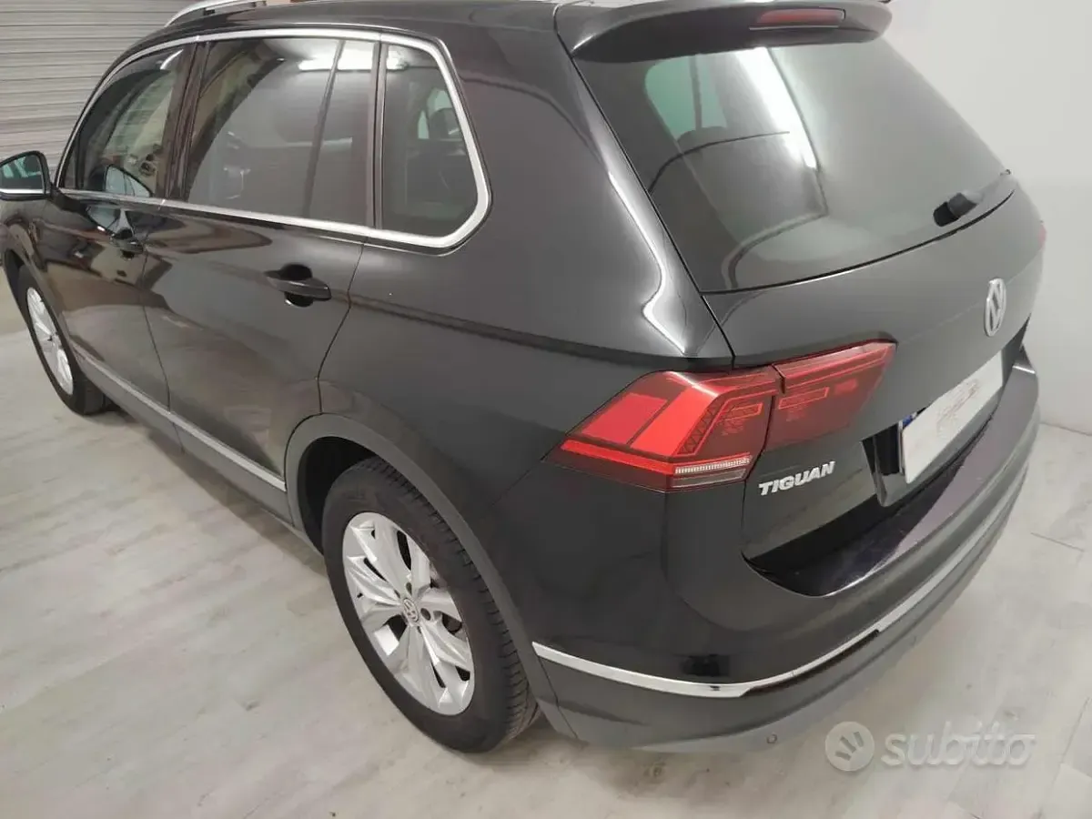 Usata VW Tiguan Executive 150 CV (110 kW) 2017 Nero SUV