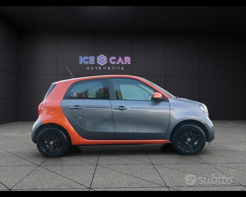 Usata Smart ForFour Edition #1 71 CV (52 kW) 2016 Grigio Utilitaria