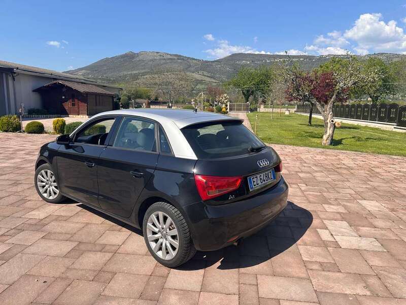 Usato 2014 Audi A1 Sportback 1.6 Diesel 90 CV (10.900 €)