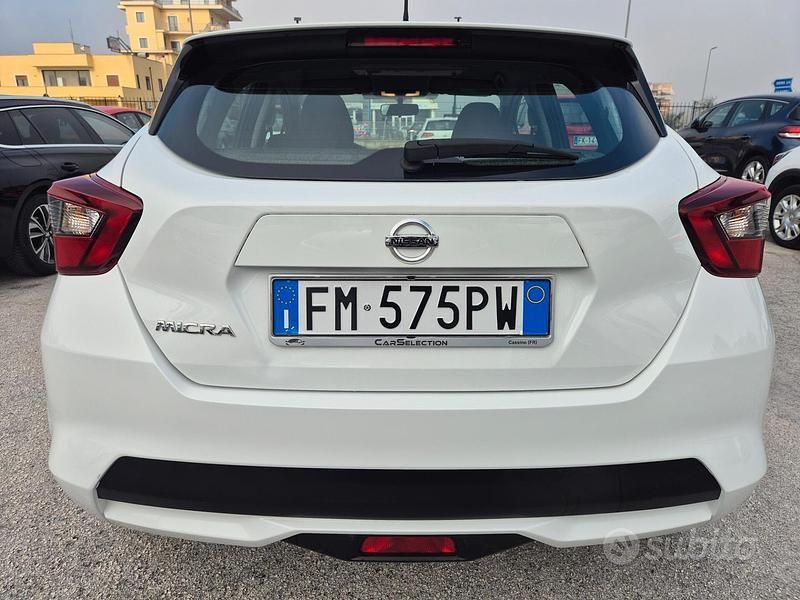 Second-hand Nissan Micra 71 CP (52 kW) 2017 Alb Berlinǎ