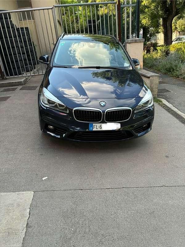 Usata 2016 BMW 118 Sport Line Due volumi | 9900 € (Super prezzo) - Immagine 1/4