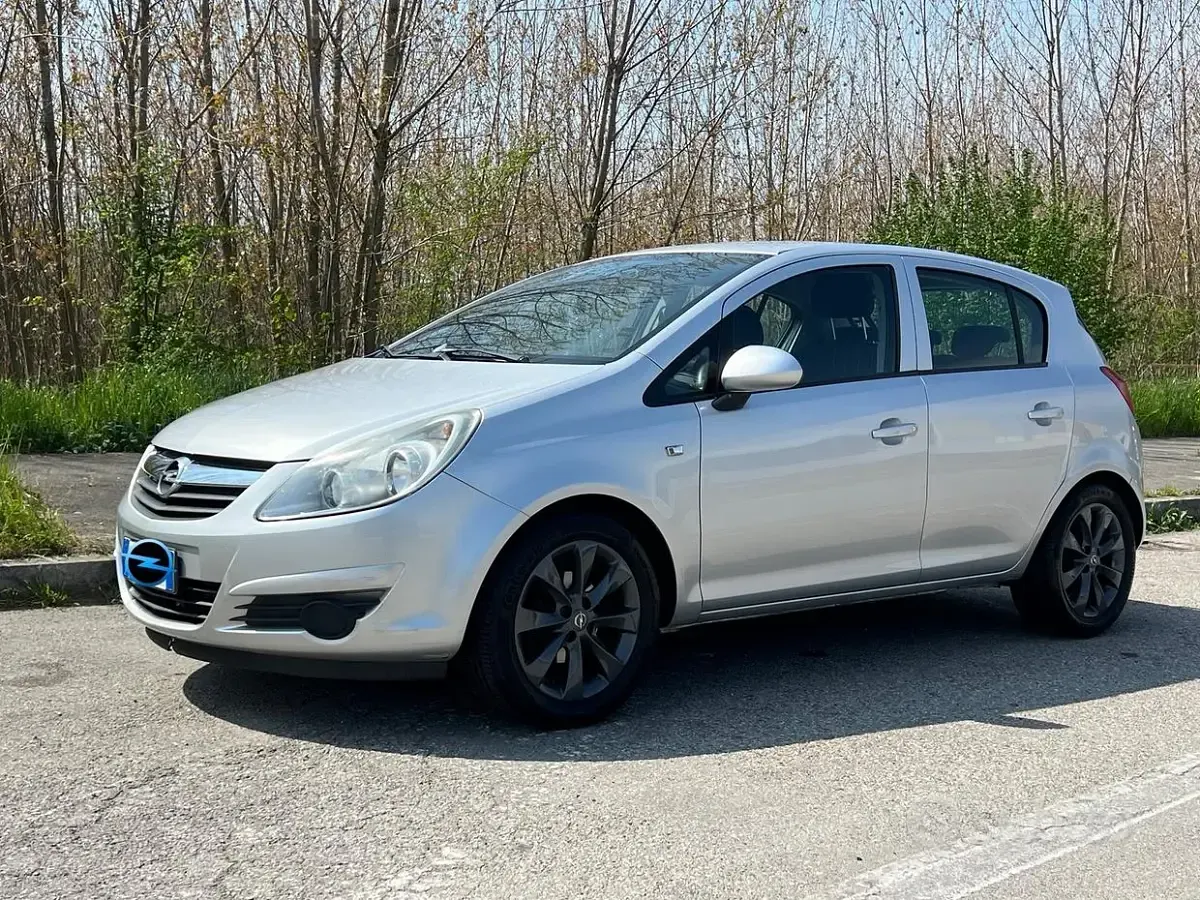 Usata Opel Corsa 80 CV (58 kW) 2008 Grigio Utilitaria
