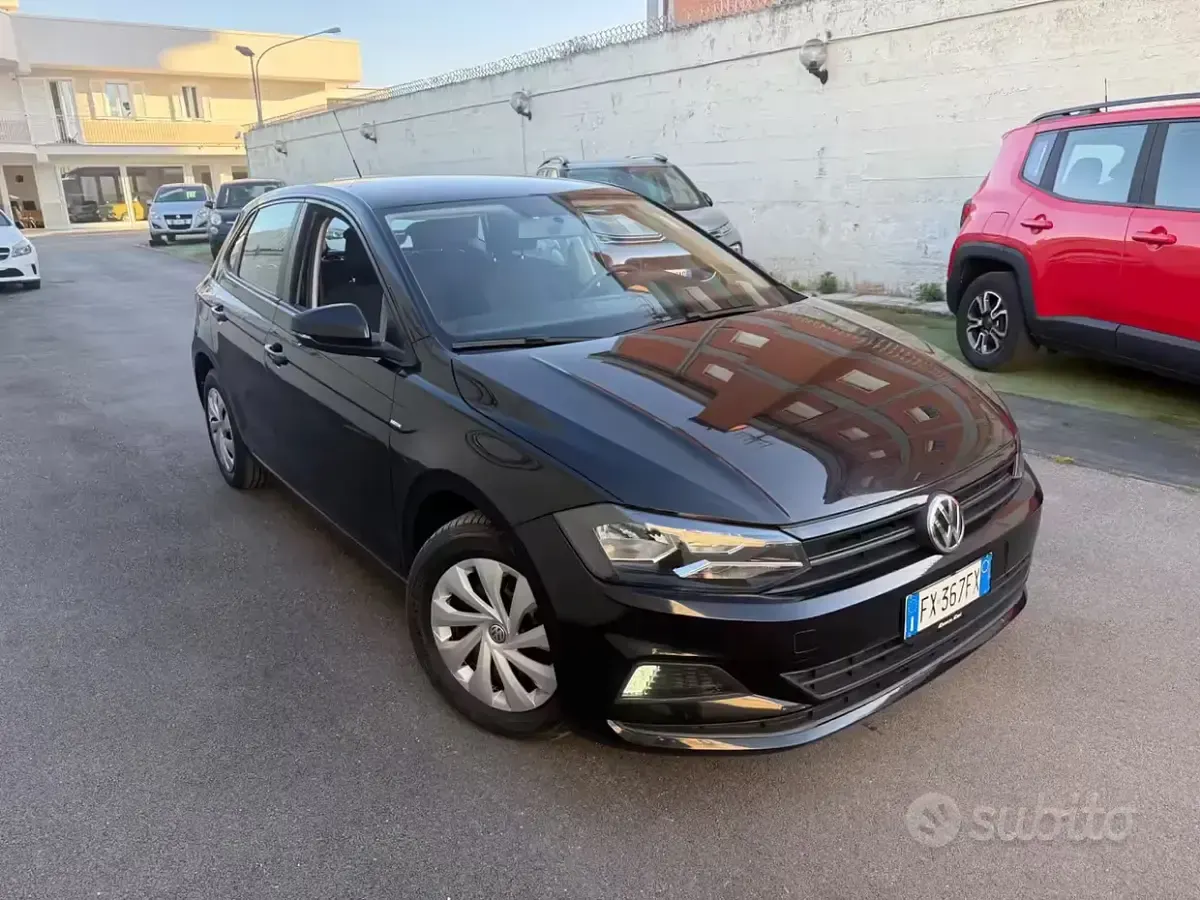 Begagnad VW Polo 80 HK (58 kW) 2019 Svart Halvkombi