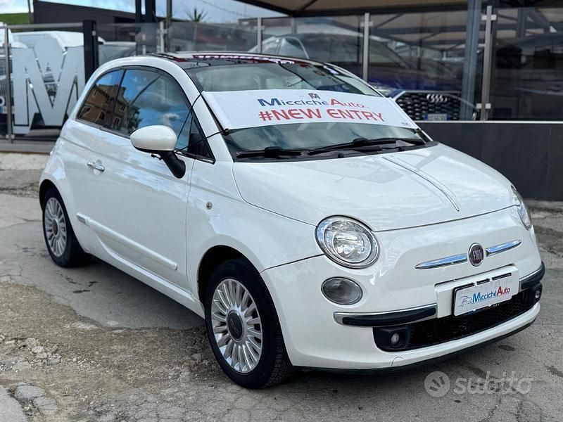 Usata Fiat 500 Lounge 70 CV (51 kW) 2009 Bianco Cabrio