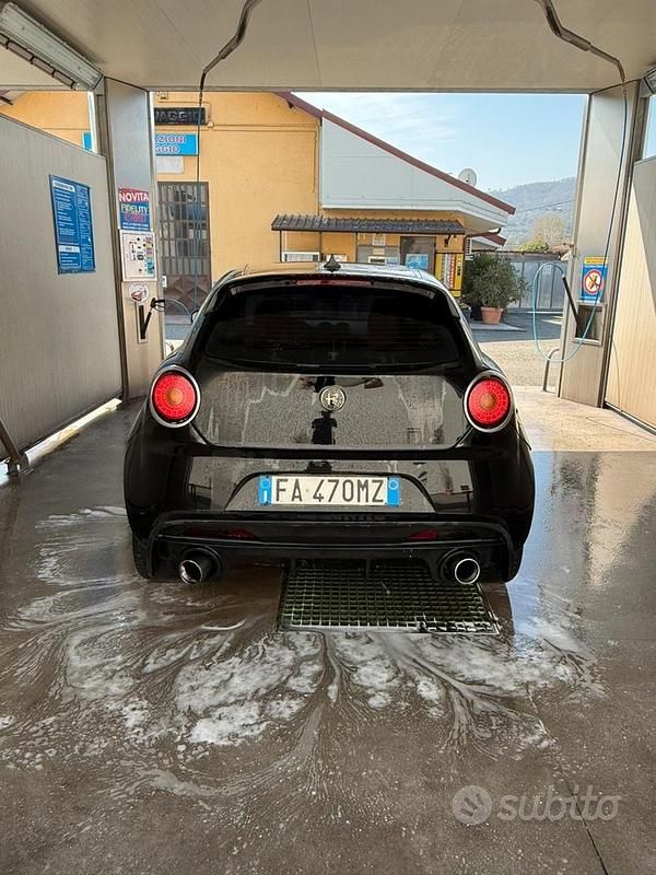 Usata Alfa Romeo MiTo 85 CV (62 kW) 2015 Nero Utilitaria