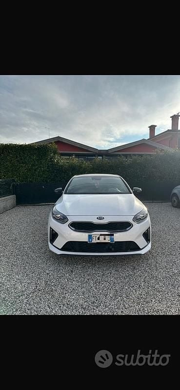 Usata Kia ProCeed GT-Line 2019 Bianco Station wagon