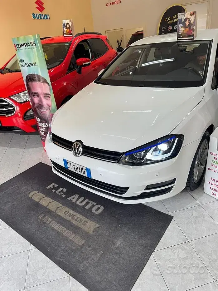 Second-hand VW Golf VII Comfortline 105 CP (77 kW) 2013 Alb Berlinǎ