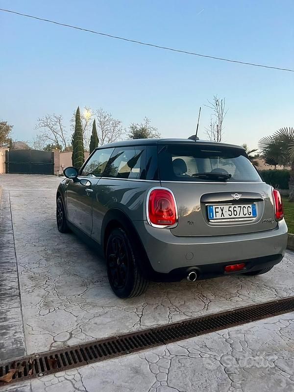 Usata Mini Cooper D 2019 Utilitaria