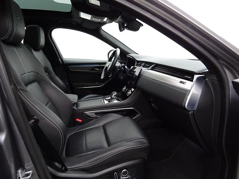 Usata Jaguar F-Pace R-Dynamic 204 CV (150 kW) 2022 Eiger grey SUV