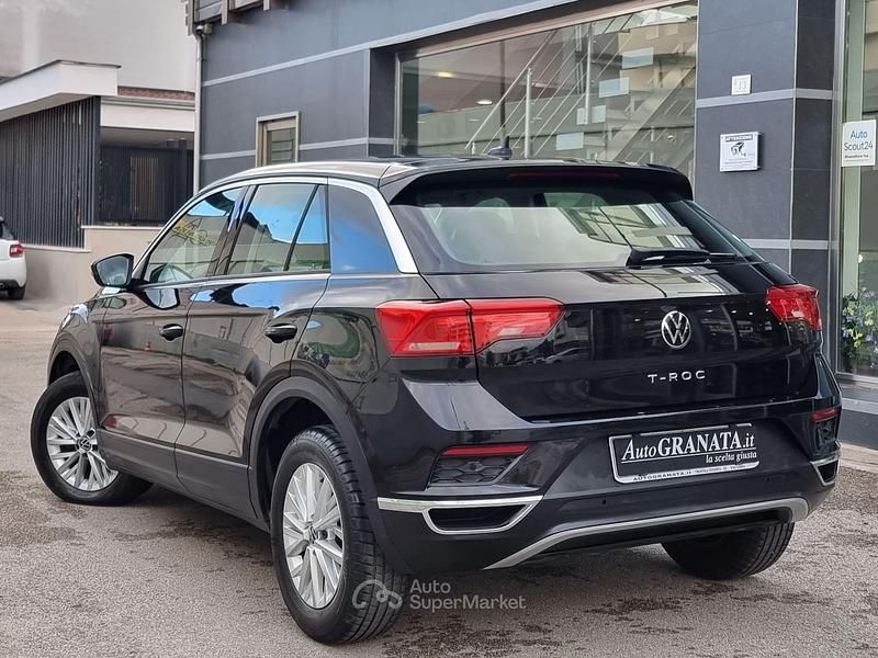 Usata VW T-Roc Business 116 CV (85 kW) 2020 Nero SUV