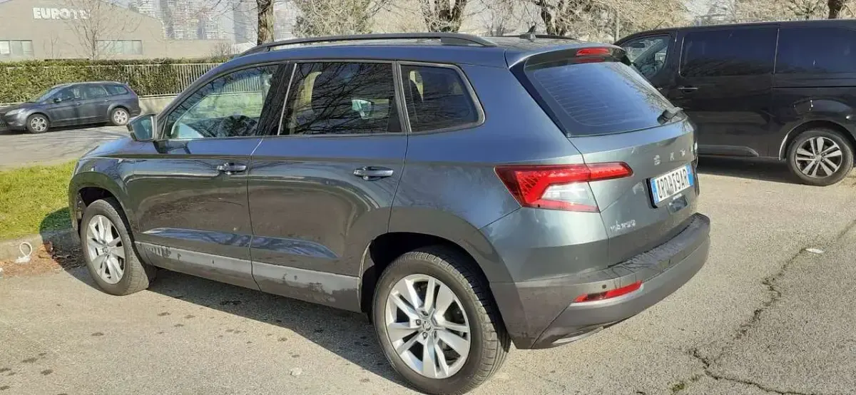 Usata Skoda Karoq Ambition 116 CV (85 kW) 2020 Quarzo SUV