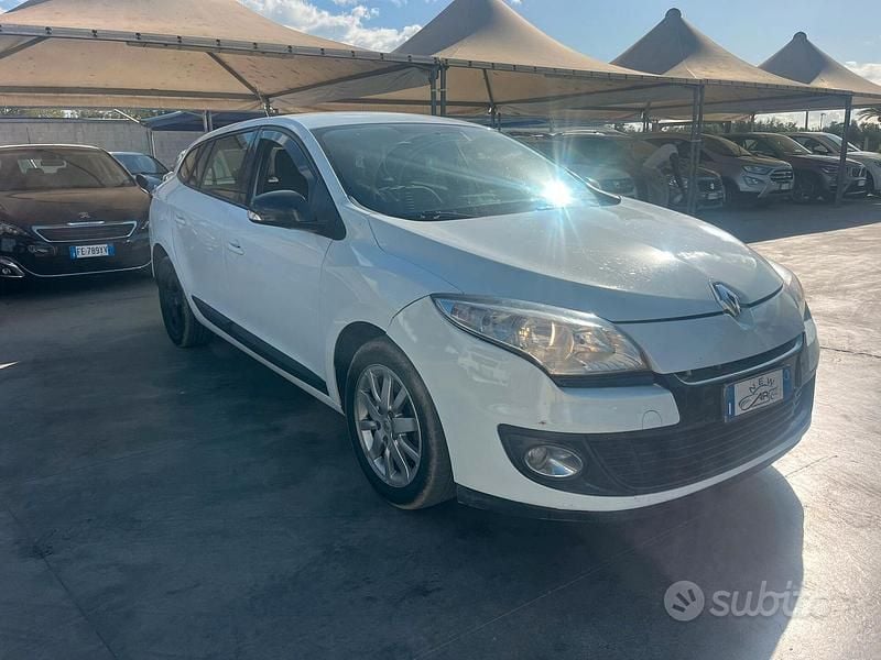Usata Renault Mégane 110 CV (80 kW) 2012 Grigio Berlina