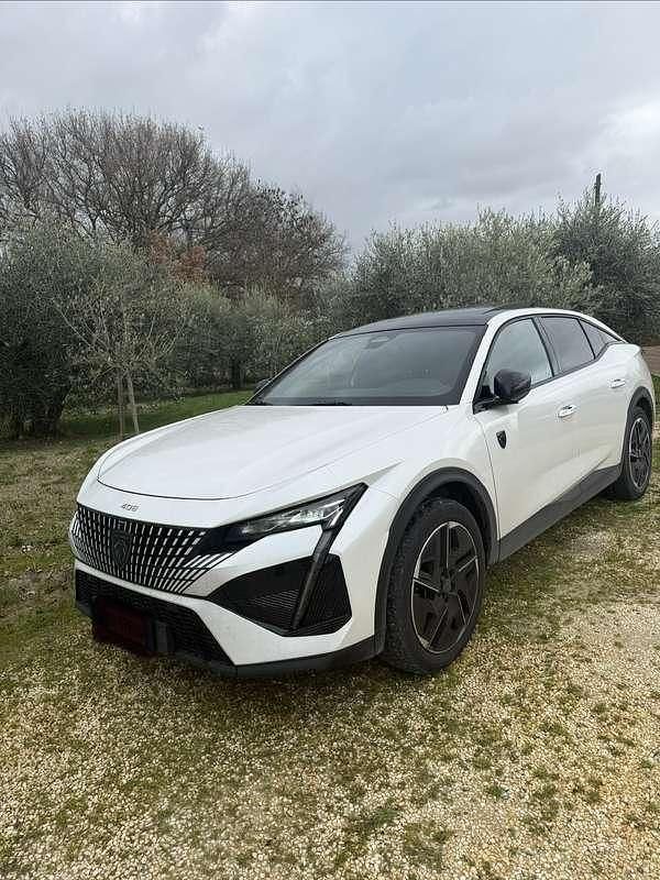 Usata Peugeot 408 GT 131 CV (96 kW) 2023 Bianco Berlina