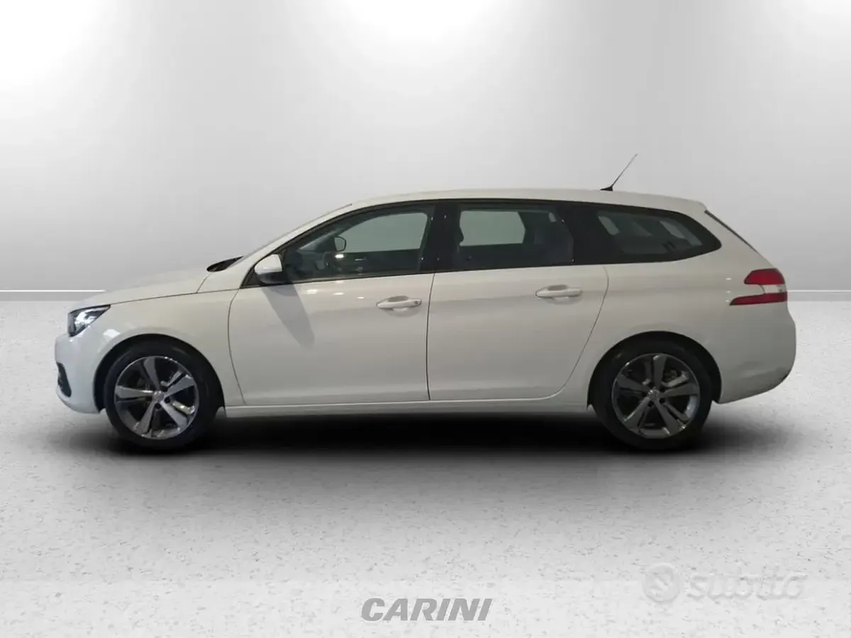 Usata Peugeot 308 SW Style 131 CV (96 kW) 2019 Bianco Station wagon