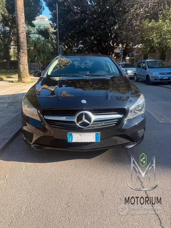 Usata Mercedes CLA180 Business 109 CV (80 kW) 2016 Nero Berlina