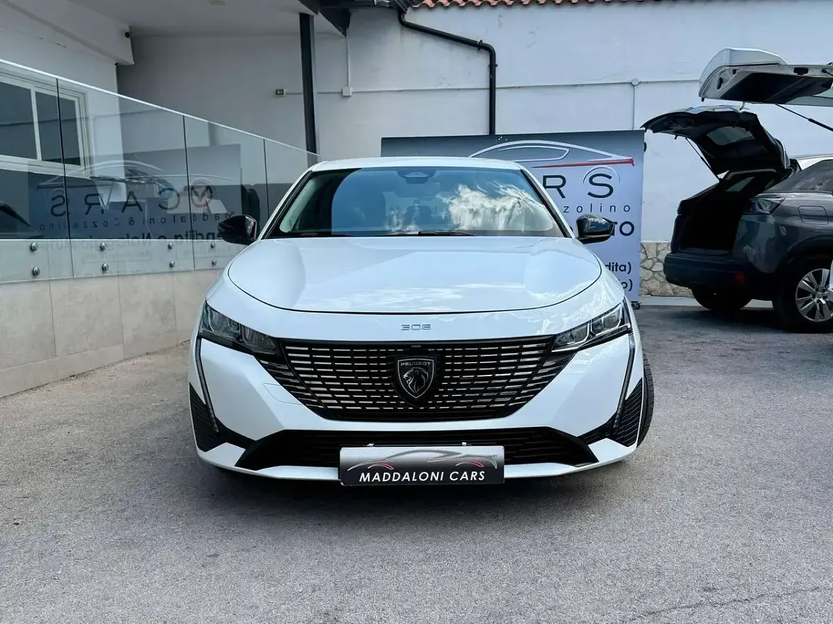 Usata Peugeot 308 Allure 131 CV (96 kW) 2023 Bianco Berlina