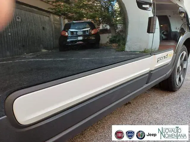 Nuova Fiat Panda Cross Cross 65 CV (47 kW) 2026 Nero Utilitaria