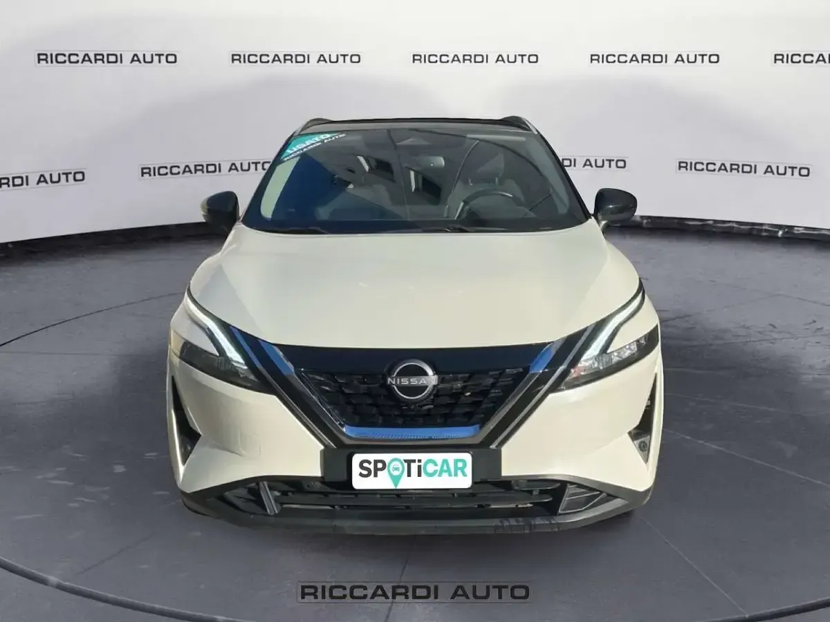 Usata Nissan Qashqai N-Connecta 158 CV (116 kW) 2023 Bianco SUV