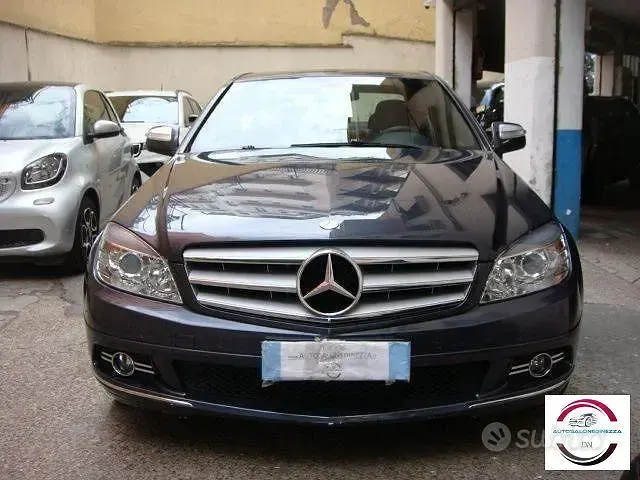 Usata Mercedes 200 Avantgarde 184 CV (135 kW) 2008 Grigio Berlina