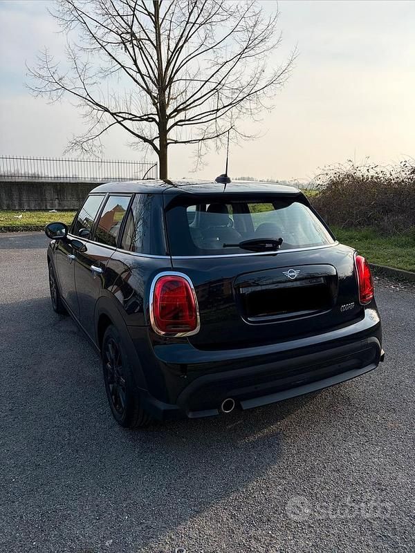 Usata Mini Cooper 136 CV (100 kW) 2023 Blu Utilitaria