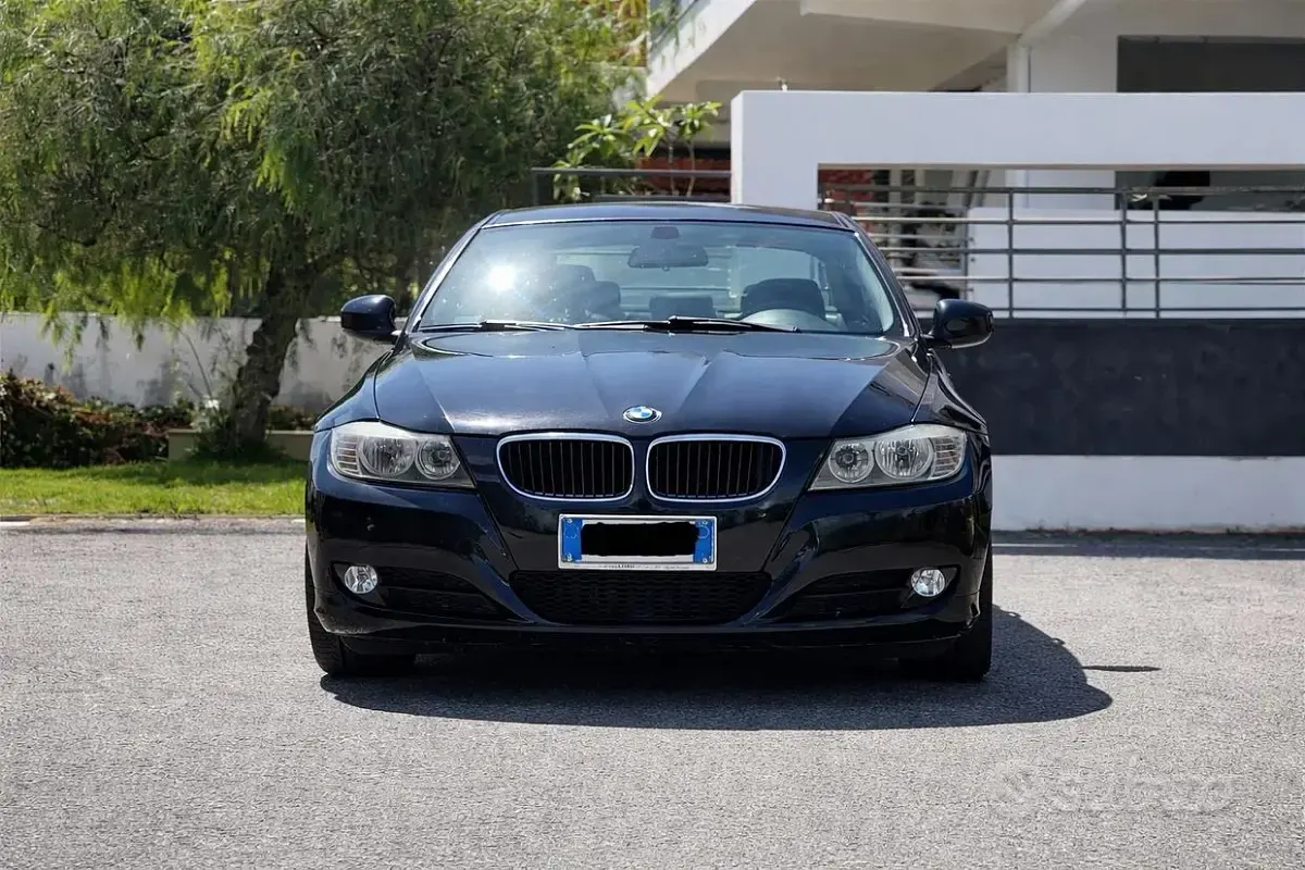 Usata BMW 320 2009 Nero Berlina