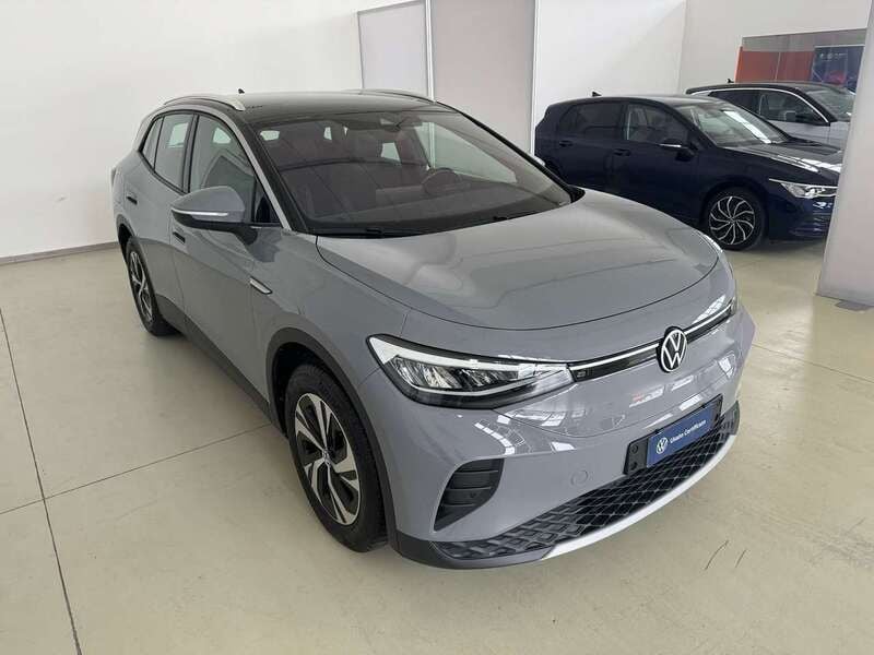 Usata VW ID.4 Pure 125 kW (170 CV) 2022 Moonstone grey SUV