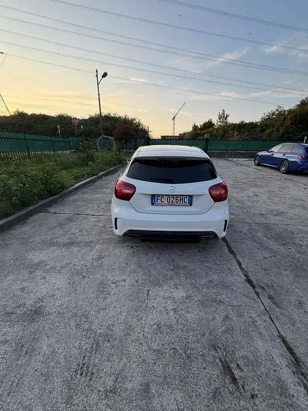 Usata Mercedes A45 AMG AMG 360 CV (264 kW) 2017 Utilitaria