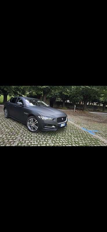 Usata Jaguar XE R-Sport 179 CV (131 kW) 2018 Berlina