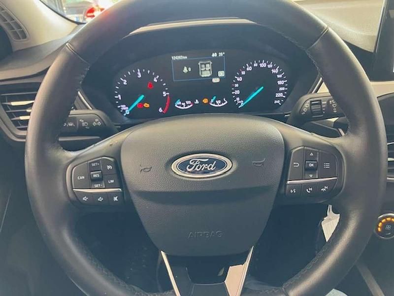 Käytetty Ford Focus Business Edition 95 HP (69 kW) 2021 Hopea Farmari