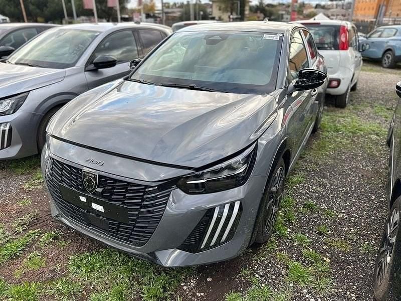 Bianco Nuova 2025 Peugeot 208 GT Due volumi | 21.450 € (Buon prezzo) - Immagine 1/4