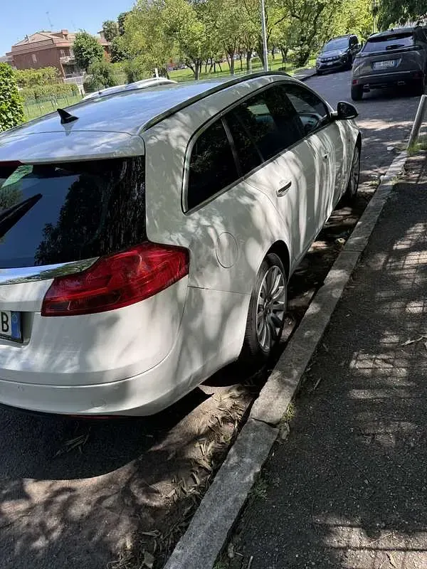 Usata Opel Insignia Cosmo 160 CV (117 kW) 2010 Station wagon