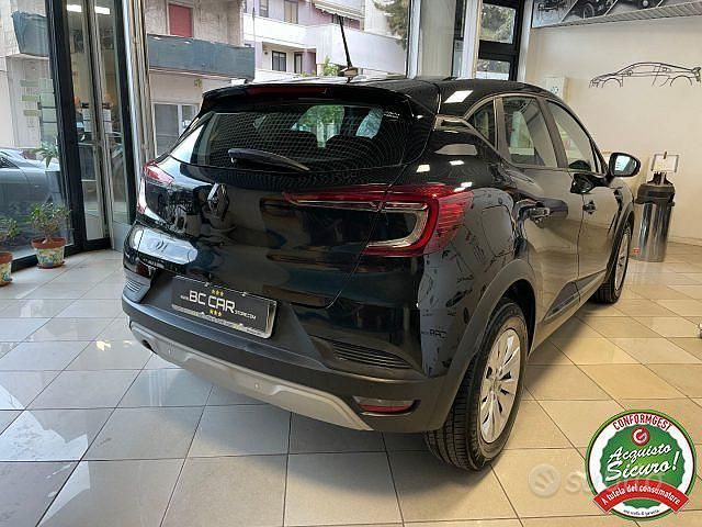 Usata Renault Captur 116 CV (85 kW) 2020 Nero SUV