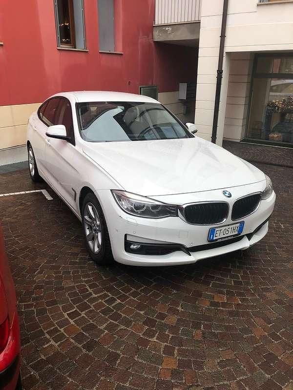 Usata BMW 320 Gran Turismo 184 CV (135 kW) 2013 Berlina
