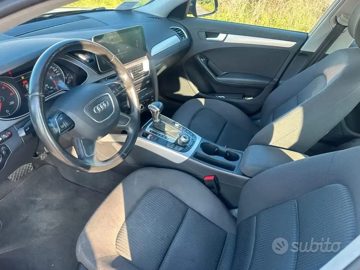 Usata Audi A4 143 CV (105 kW) 2012 Nero Berlina