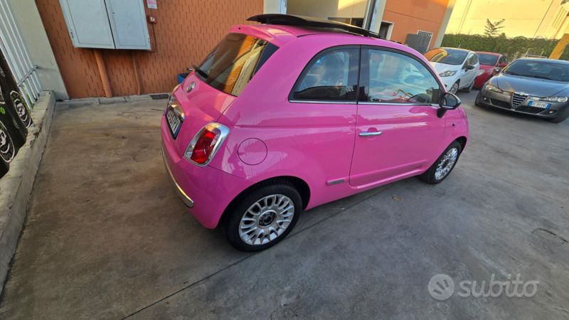 Rosso Usata 2010 Fiat 500 Cabrio | 5600 € (Buon prezzo) - Immagine 1/4