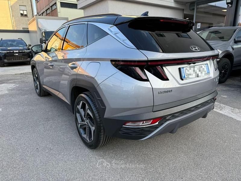 Usata Hyundai Tucson 230 CV (169 kW) 2021 Argento SUV