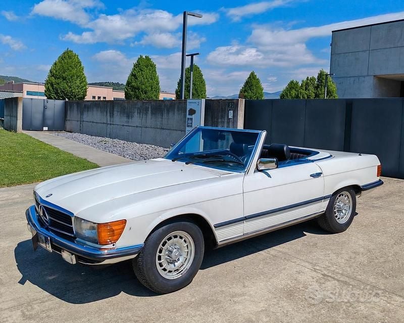 Begagnad Mercedes SL450 235 HK (172 kW) 1970 Cab