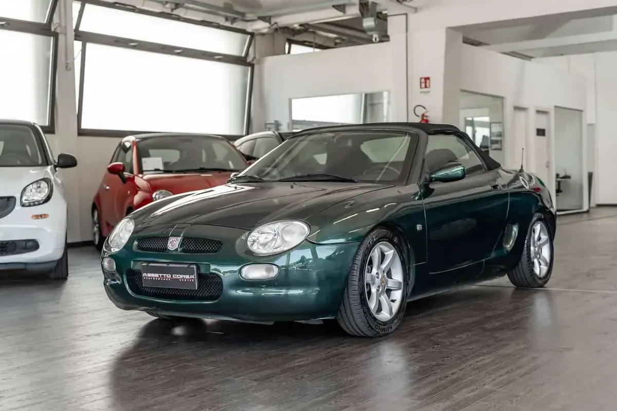 Usata MG F 120 CV (88 kW) 2000 Verde Cabrio