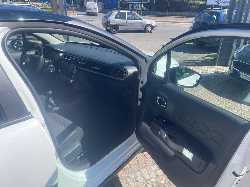 Usata Citroën C3 PureTech 83 CV (61 kW) 2022 Bianco Utilitaria