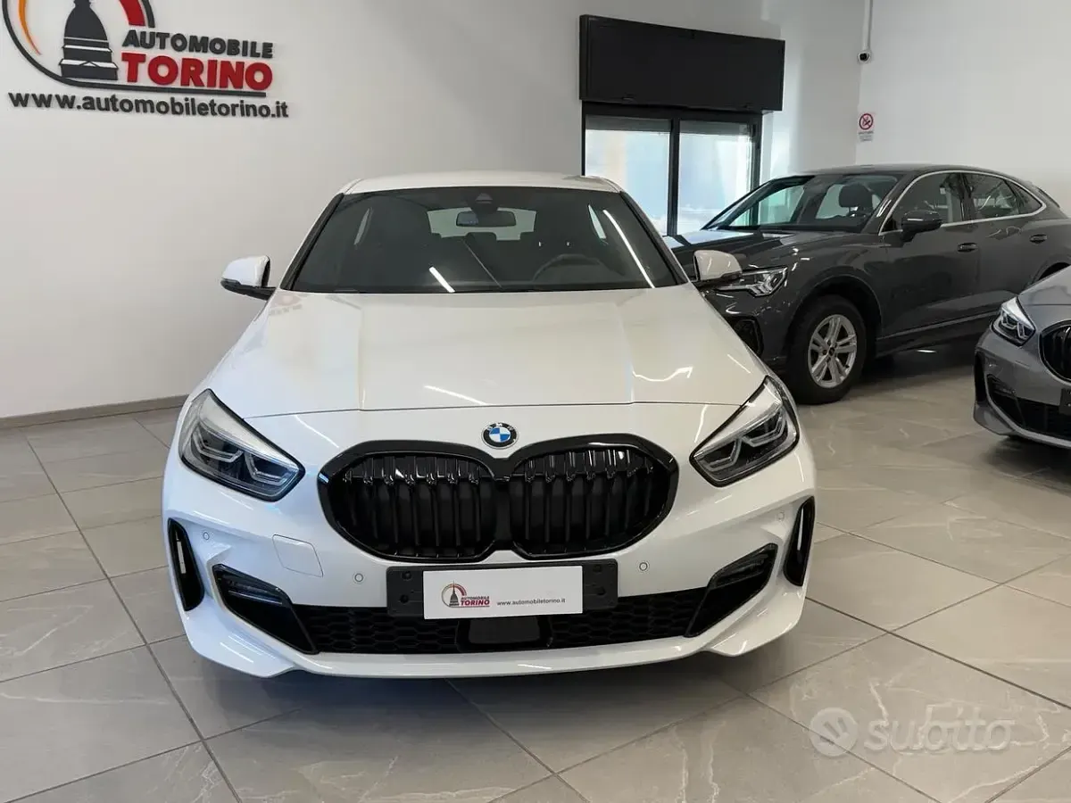 Usata BMW 118 M Sport 136 CV (100 kW) 2023 Bianco Utilitaria