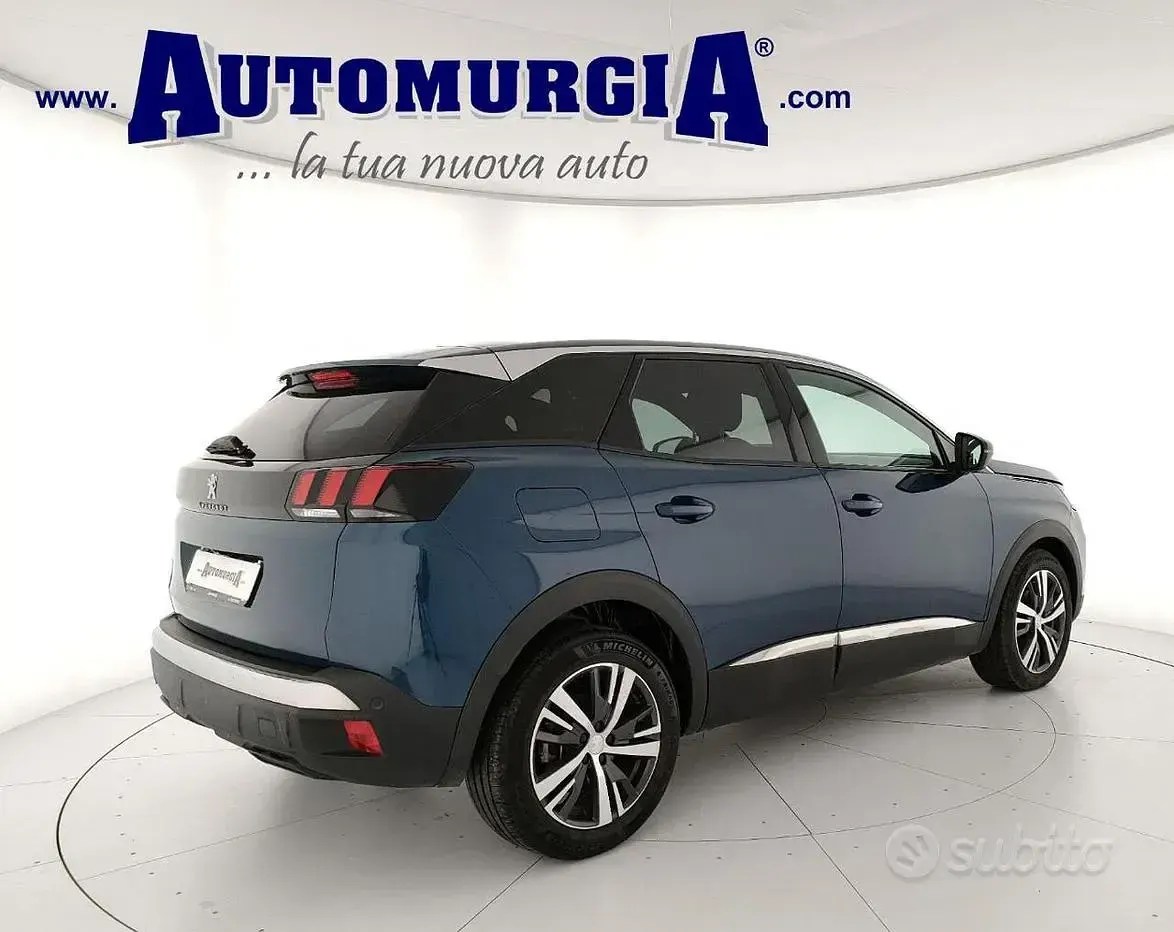 Usata Peugeot 3008 Allure 131 CV (96 kW) 2023 Bluazzurro SUV