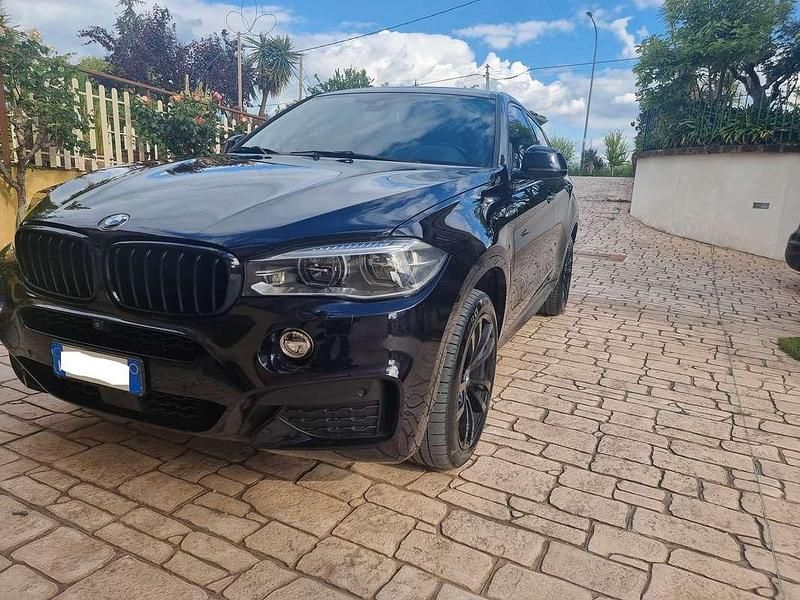 Usata BMW X6 M Sport 249 CV (183 kW) 2018 Blu/azzurro SUV